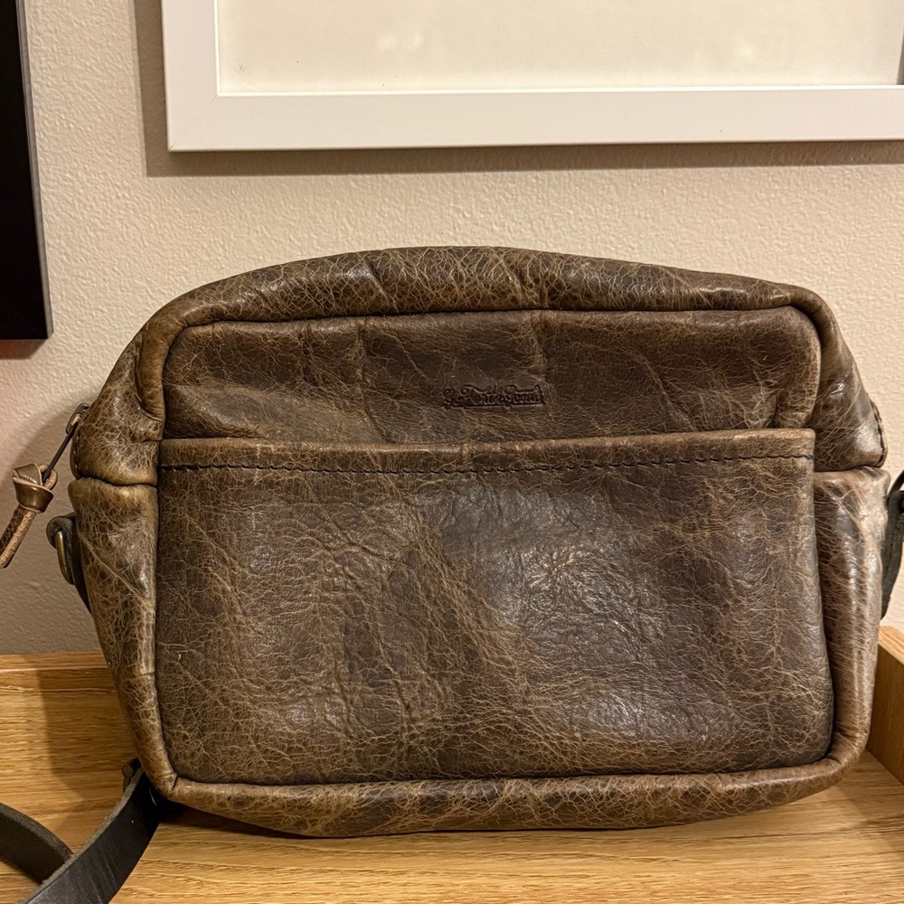 EUC Go Forth Goods Charcoal Bison Small Sarah with black strap